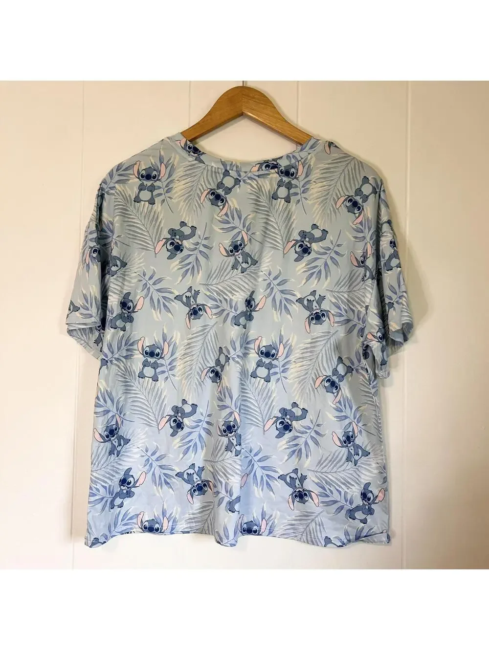 Disney Lilo & Stitch Blue Short Sleeve Shirt Shorts Pajama Set Women's X-Large - Picture 4 of 7